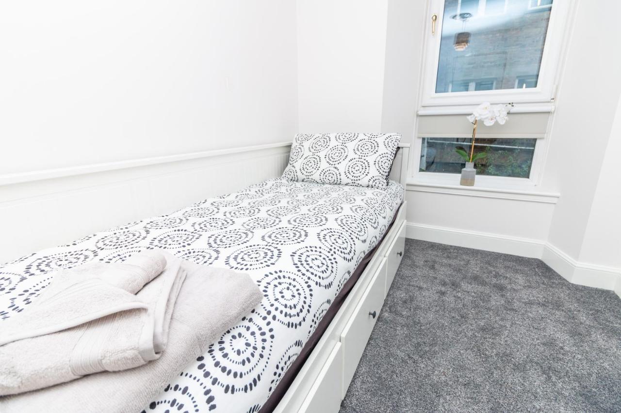 D'City Apartment, Up To 5 Guests Dundee Dış mekan fotoğraf
